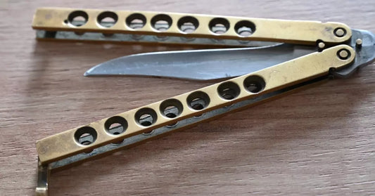 Why Are Balisongs Illegal Or Require Permits To Use In Some US States?