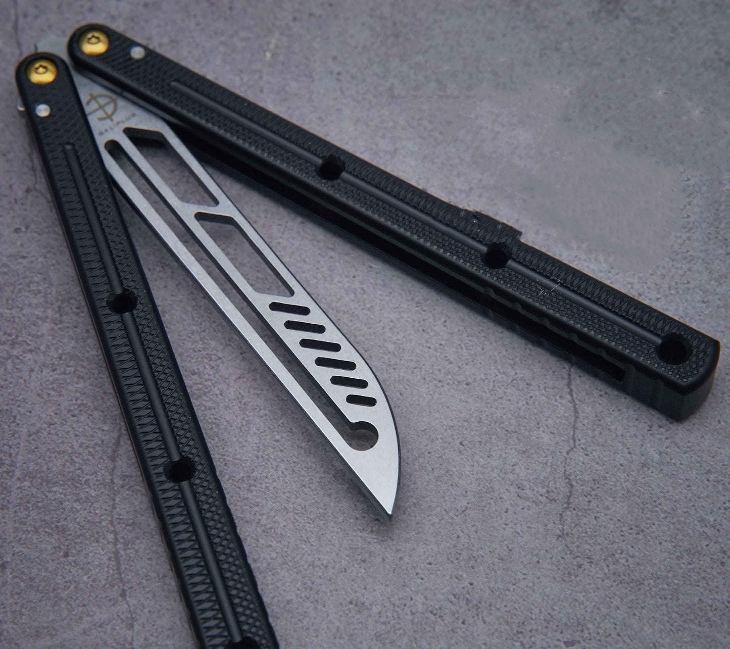 Baliplus Krake Raken (Kraken) V3 Balisong Butterfly Knife Trainer Clone / Aluminum Alloy 2 Black - Winged Edge - Baliplus